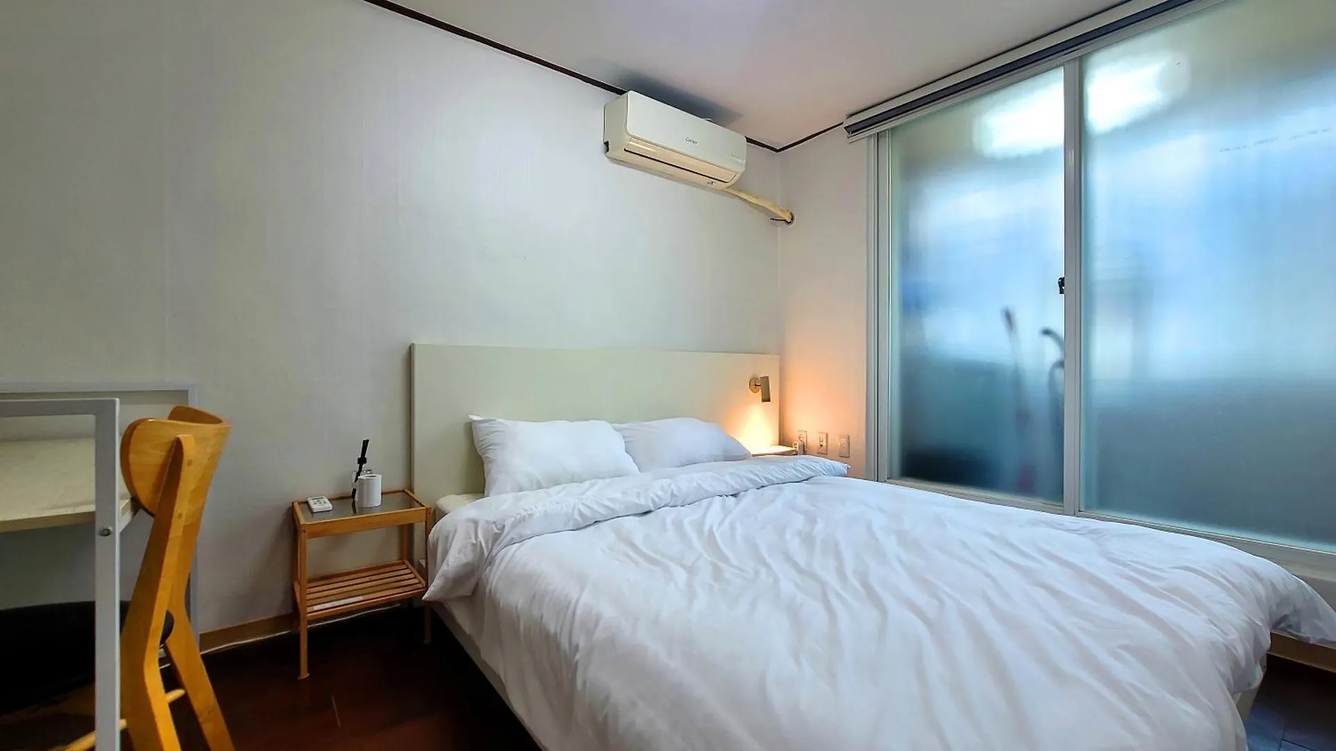 公寓 A Sunny And Comfortable House-202 首爾 韩国